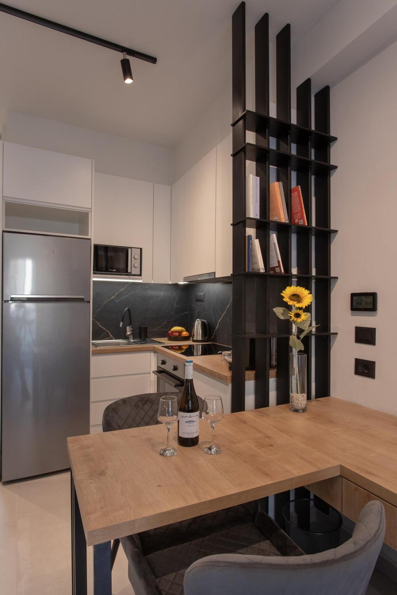 Sunflower Smartliving Suites Iraklio Exterior foto