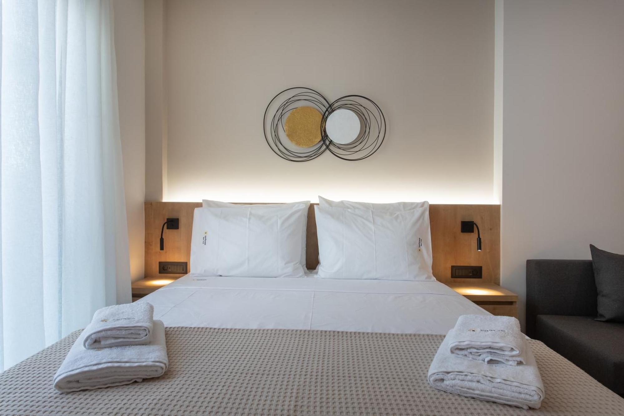 Sunflower Smartliving Suites Iraklio Exterior foto