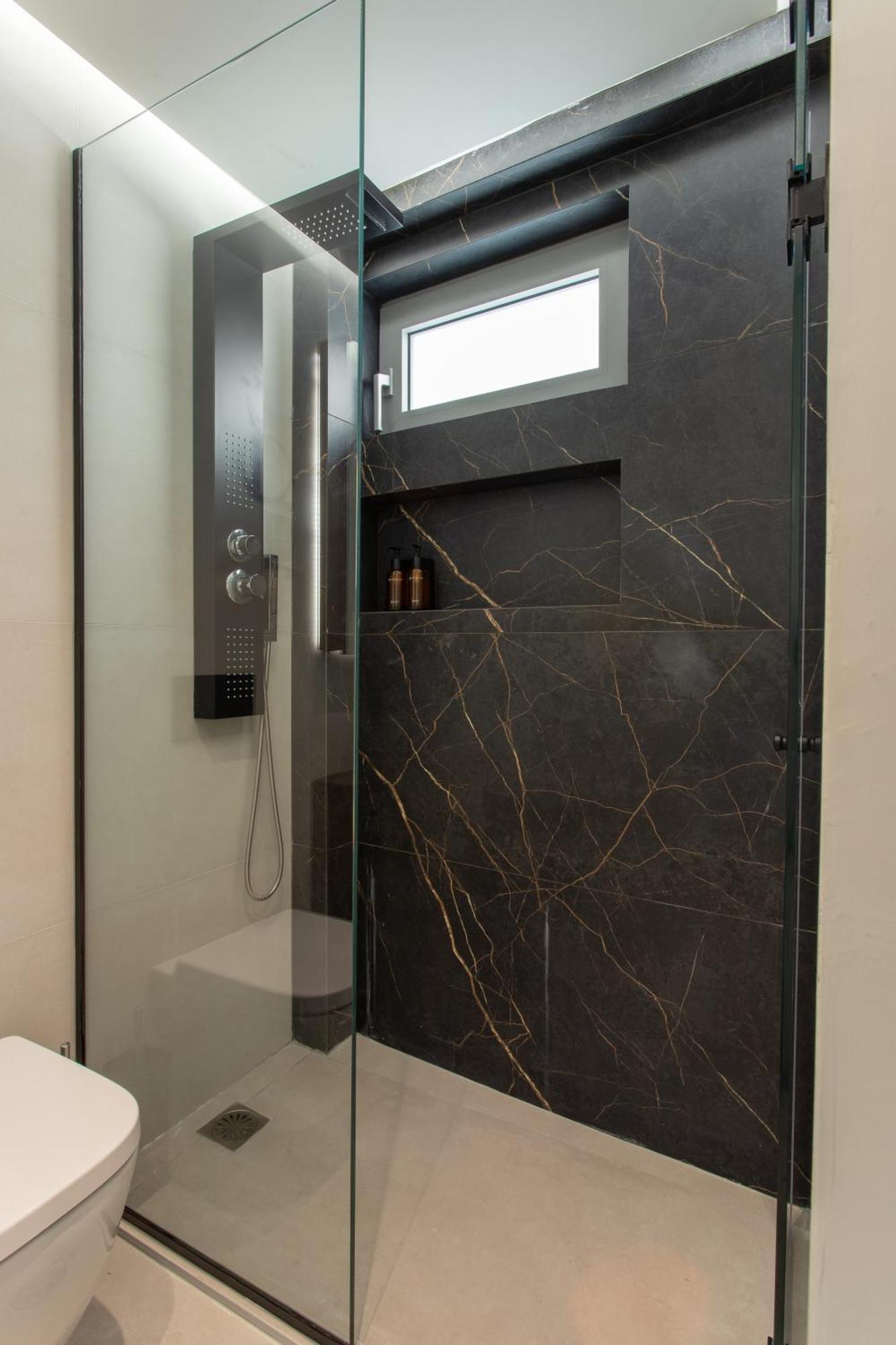 Sunflower Smartliving Suites Iraklio Exterior foto