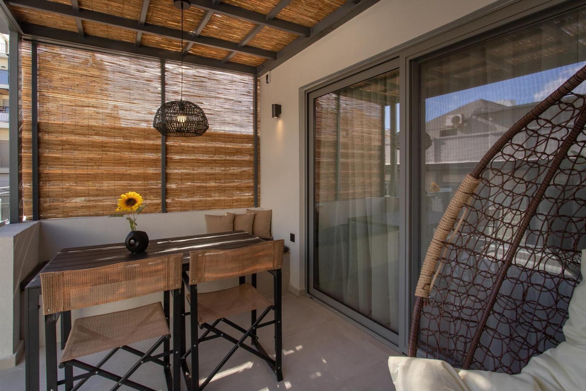 Sunflower Smartliving Suites Iraklio Exterior foto